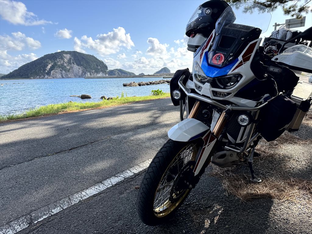 屋那の松原・舟小屋群